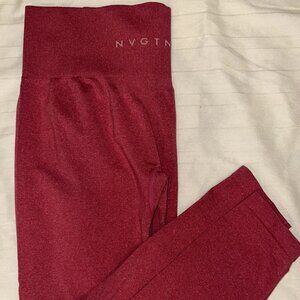 NVGTN Seamless Magenta Leggings | Sculpting Fit | Size Large